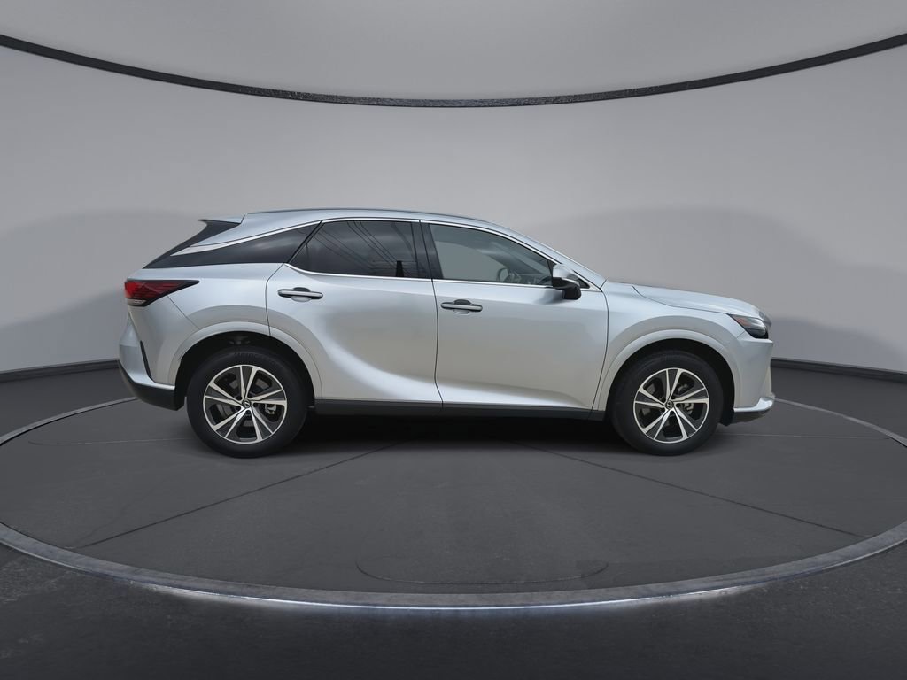 Used 2025 Lexus RX 350 Premium w/ Accessory Package (Z1) image 9
