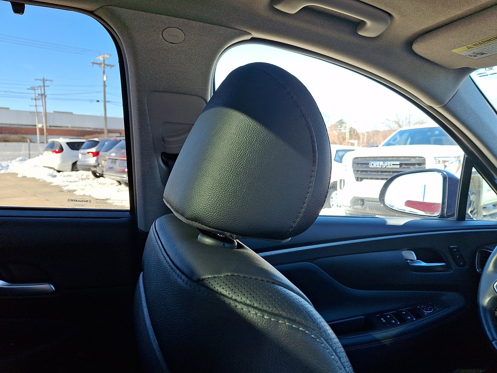 Used 2020 Hyundai Santa Fe Limited image 13