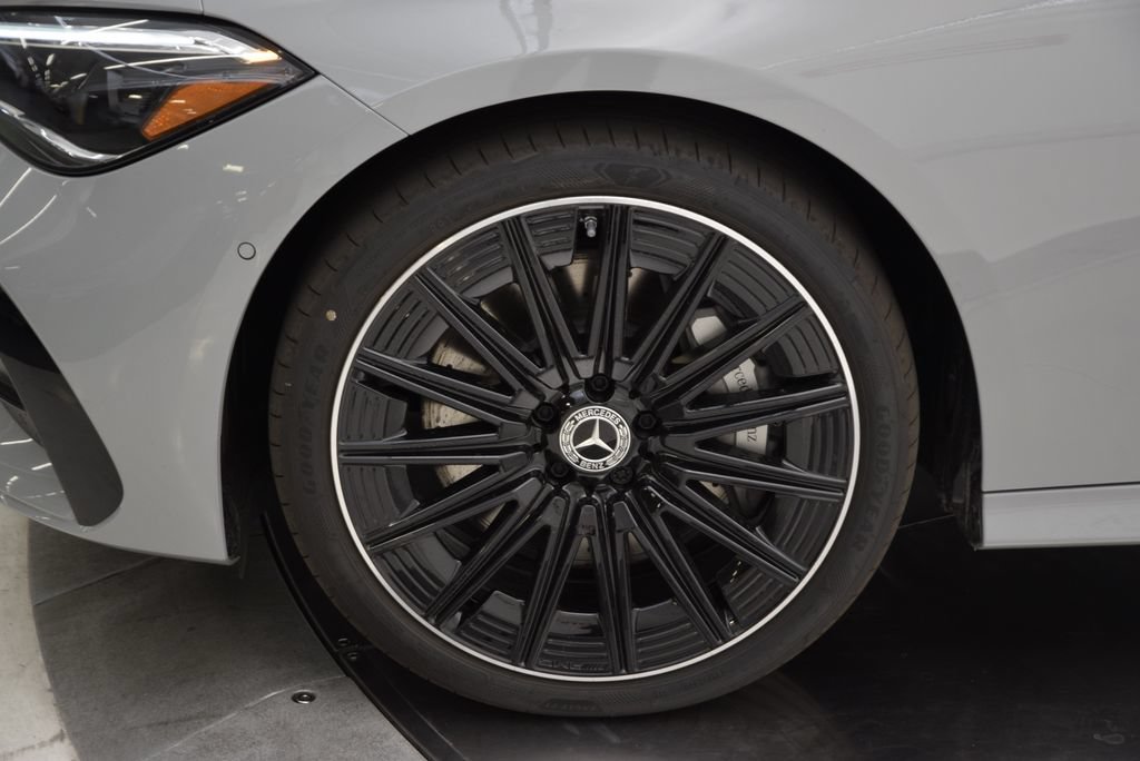 New 2026 Mercedes-Benz CLE 450 4MATIC Coupe image 12