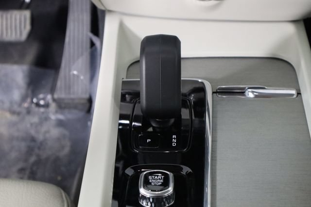 Used 2024 Volvo S60 B5 Plus w/ Climate Package FWD image 27