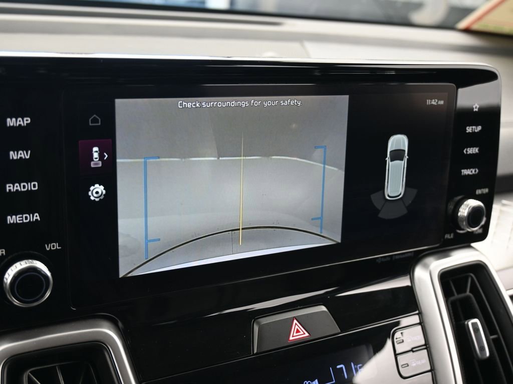 Used 2023 Kia Sorento S image 24