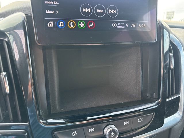 Used 2023 Chevrolet Traverse LT image 23