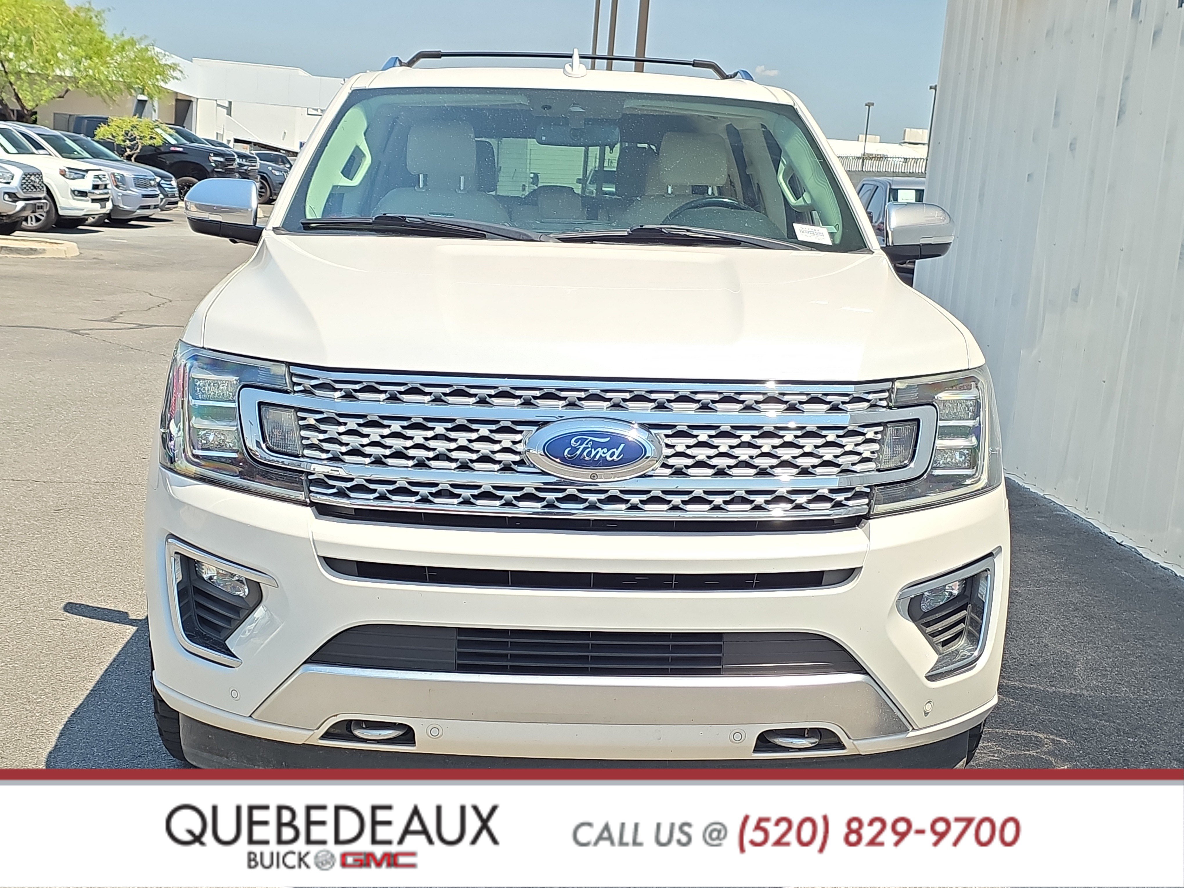 Used 2019 Ford Expedition Platinum AWD/4WD image 2