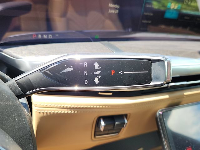 New 2026 Cadillac Escalade IQ Sport 2 w/ LPO, ONYX Package AWD/4WD image 11