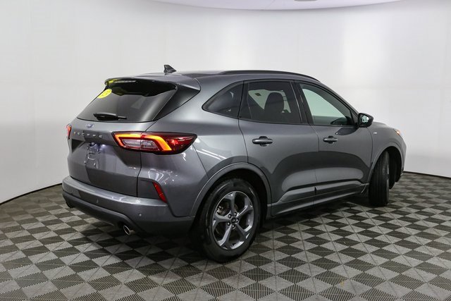 Used 2023 Ford Escape ST-Line w/ Tech Pack #1 image 12