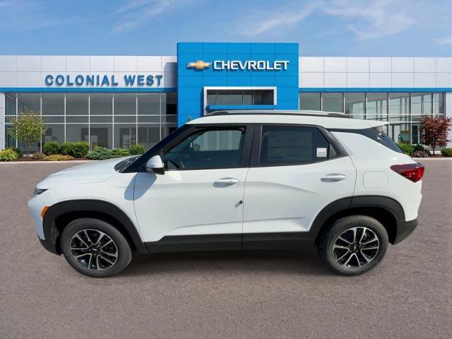 New 2026 Chevrolet TrailBlazer LT w/ LT Cold Weather Package AWD/4WD image 2