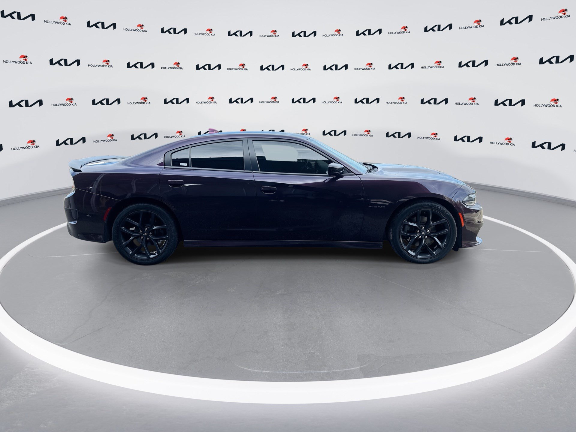 Used 2021 Dodge Charger R/T w/ Blacktop Package RWD image 9