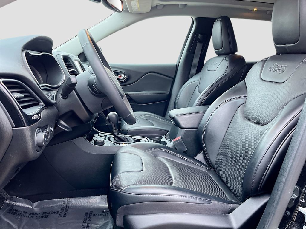 Used 2023 Jeep Cherokee Altitude Lux w/ Lux Elite Package image 20