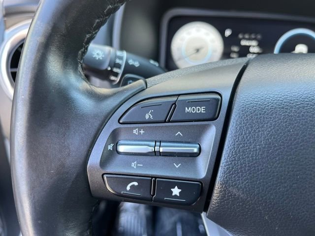 Used 2023 Hyundai Kona SEL image 18