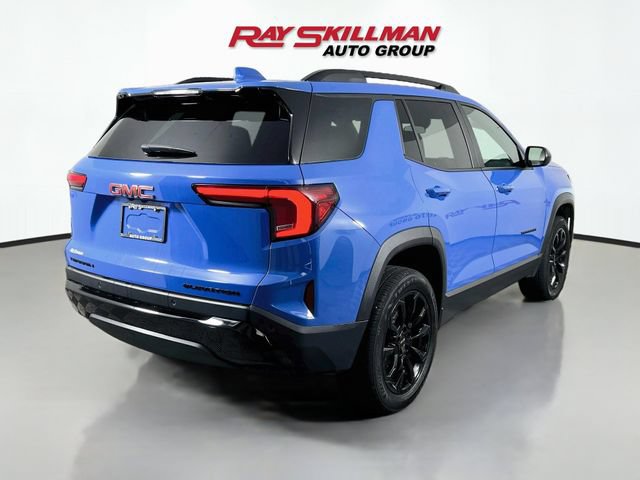 Used 2026 GMC Terrain Elevation w/ Elevation Premium Package FWD image 7