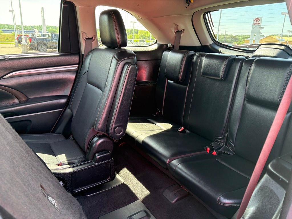 Used 2018 Toyota Highlander Limited AWD/4WD image 15