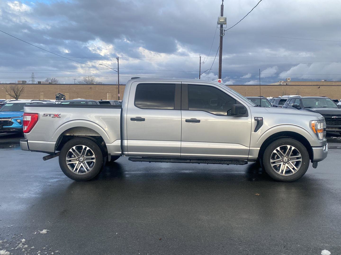 Used 2022 Ford F150 XL w/ STX Appearance Package image 5