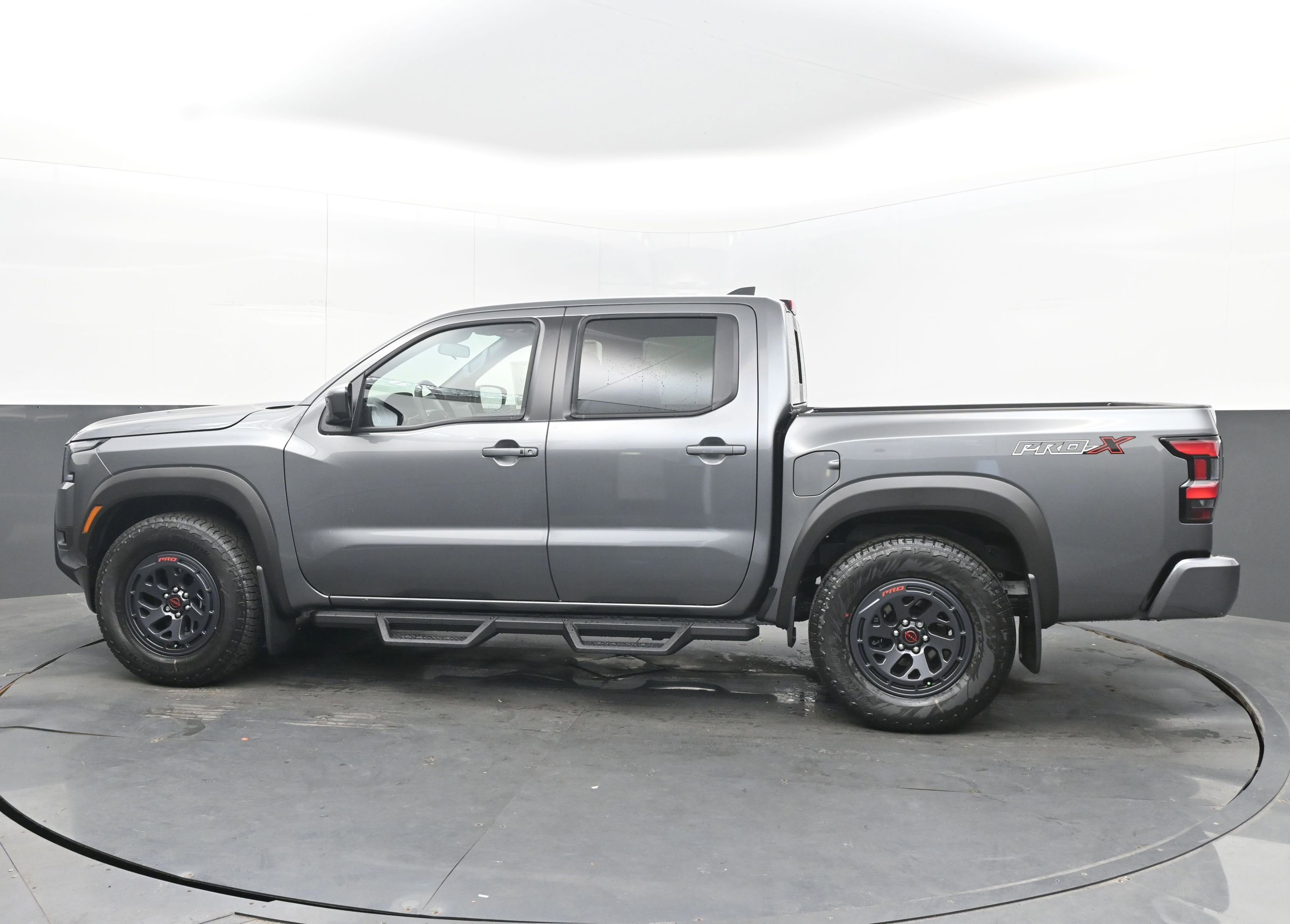 New 2026 Nissan Frontier Pro-X image 5