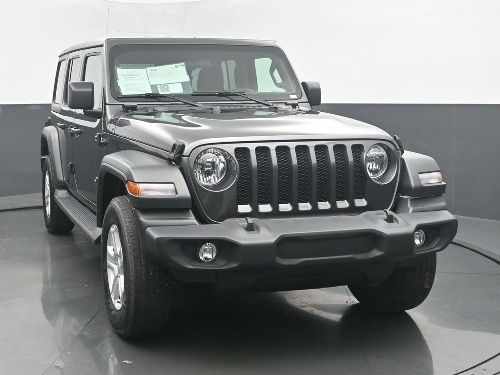 Used 2022 Jeep Wrangler Unlimited Sport AWD/4WD image 8