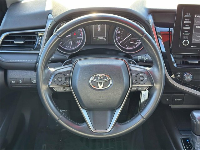 Used 2022 Toyota Camry SE image 18