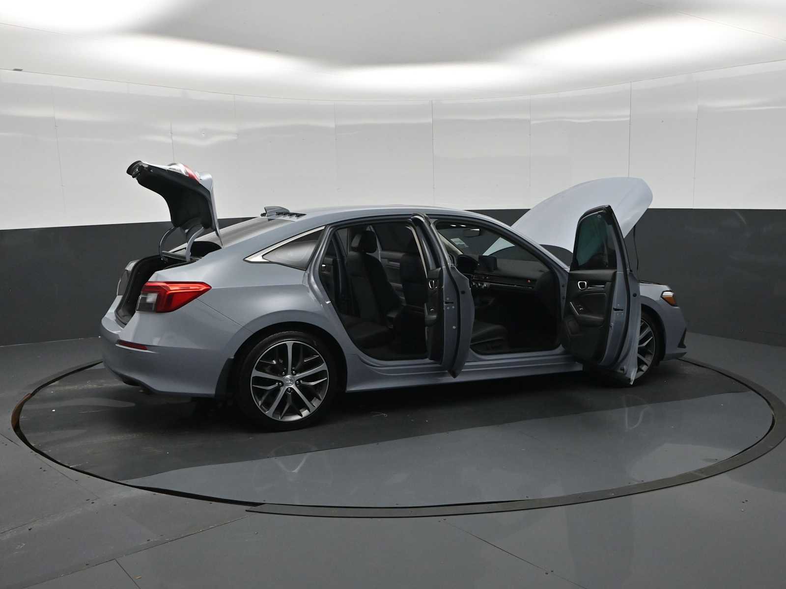 Used 2022 Honda Civic Touring image 34
