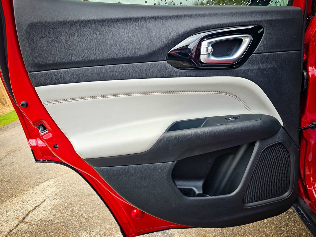 New 2026 Jeep Compass Limited image 29