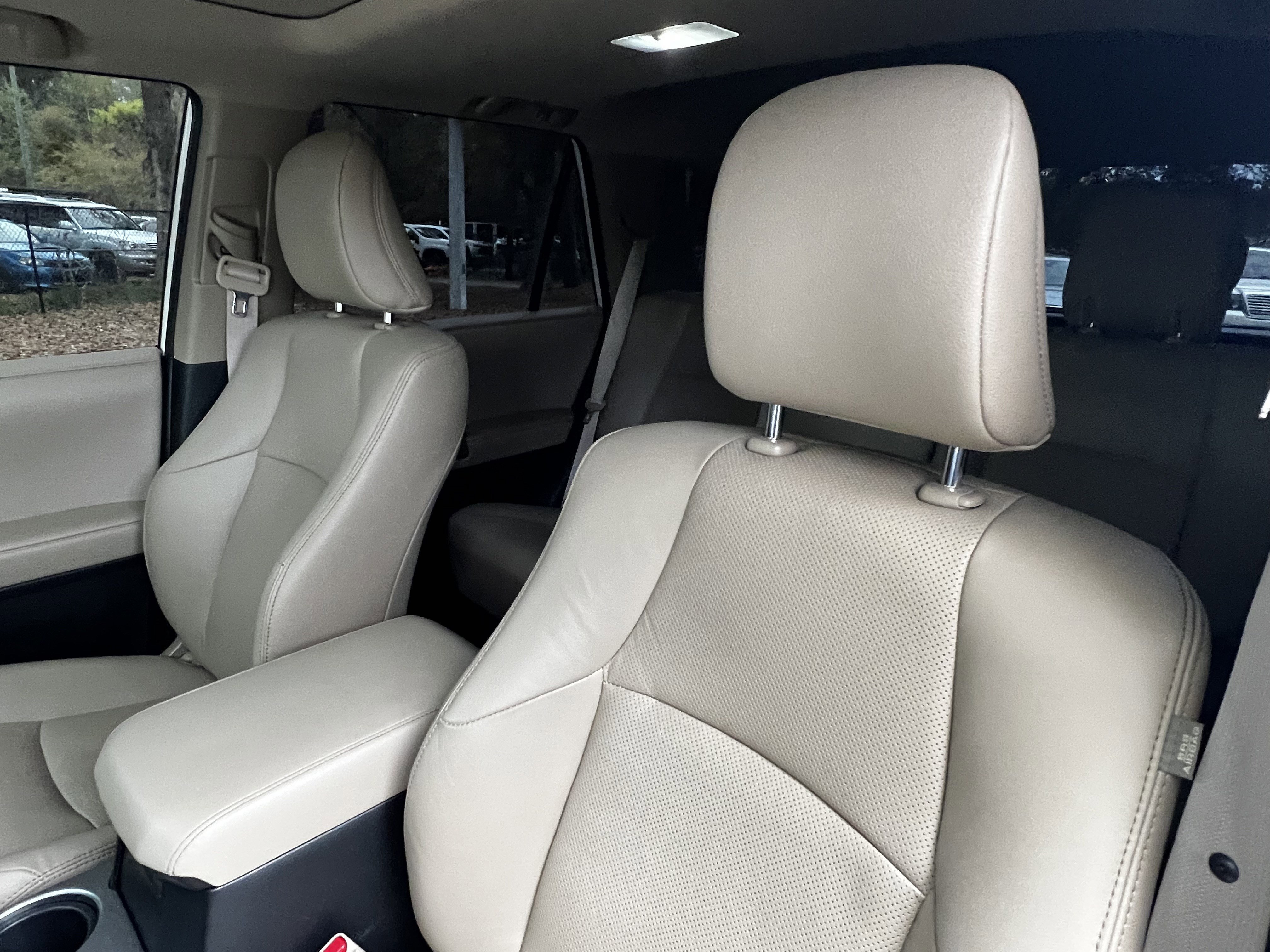 Used 2023 Toyota 4Runner Limited image 18