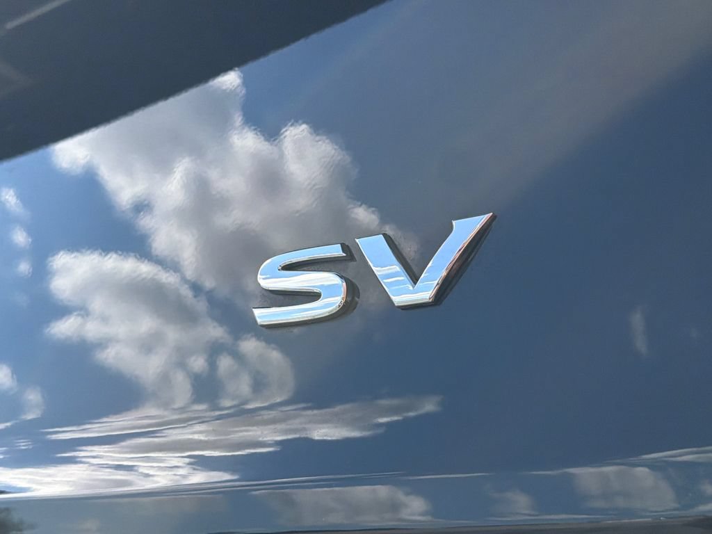 Used 2023 Nissan Rogue SV FWD image 16