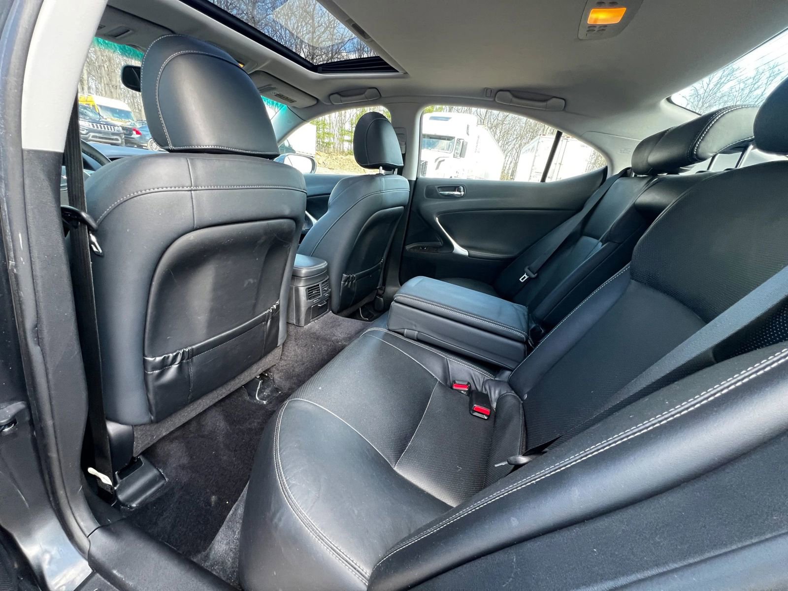 Used 2011 Lexus IS 250 AWD w/ Premium Pkg Value Edition image 10