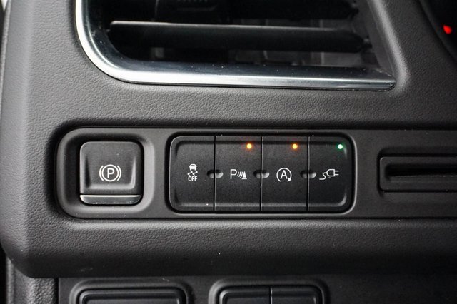 Used 2021 Chevrolet Tahoe LT w/ Rear Media and Nav Package image 9