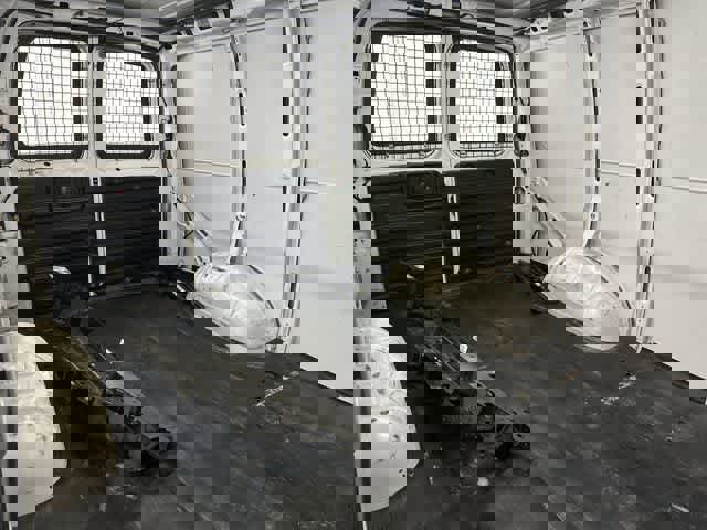 Used 2018 GMC Savana 2500 image 11