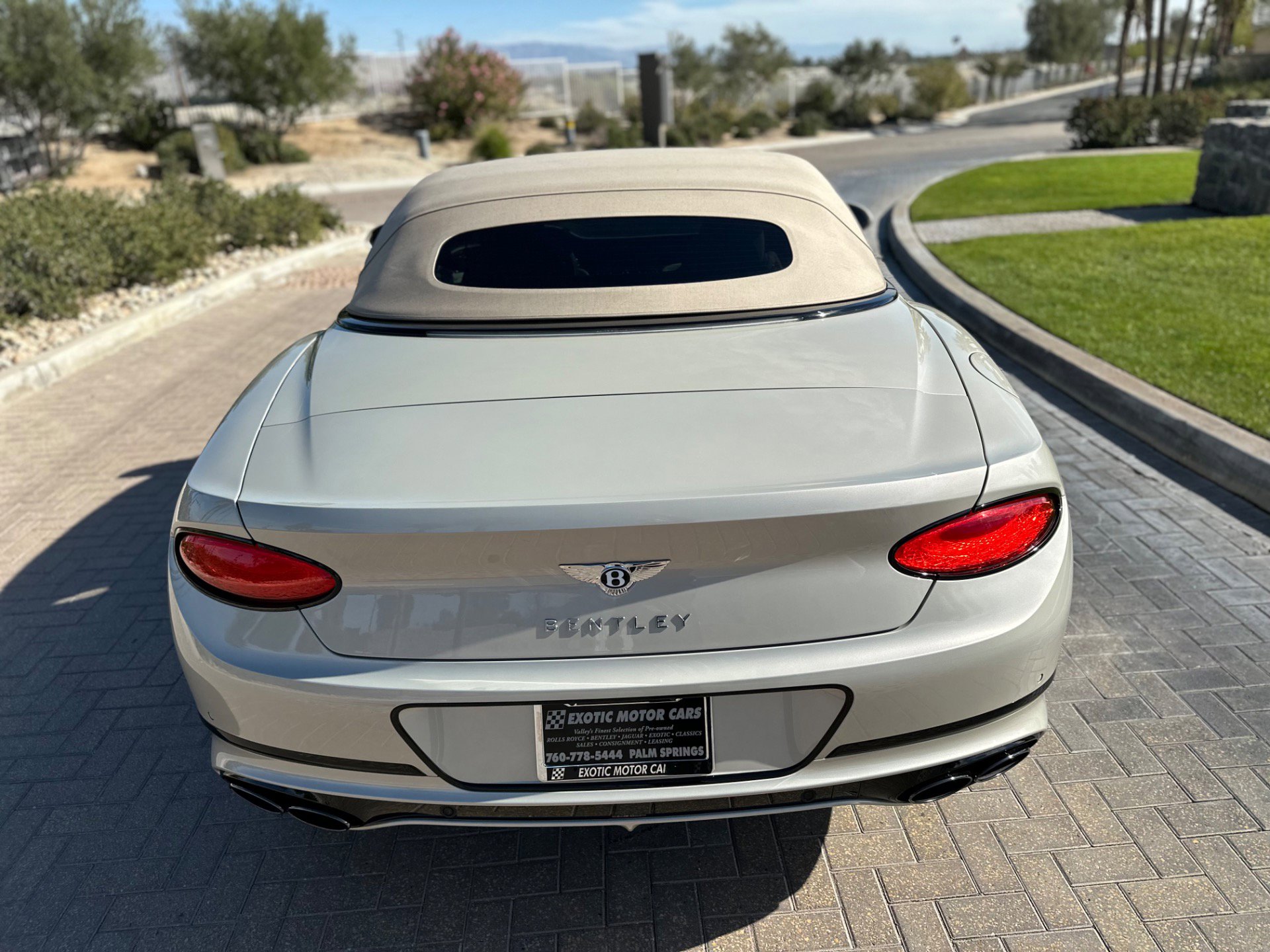 Used 2024 Bentley Continental GT V8 image 18