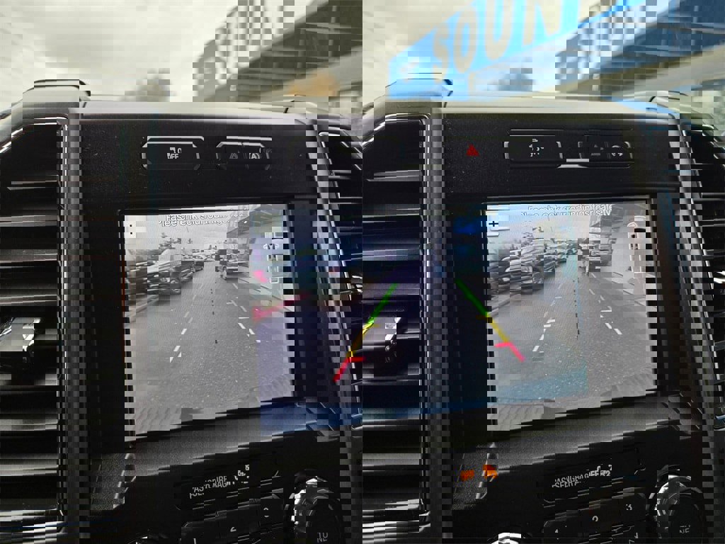 Used 2019 Ford F150 XLT w/ Equipment Group 302A Luxury image 14