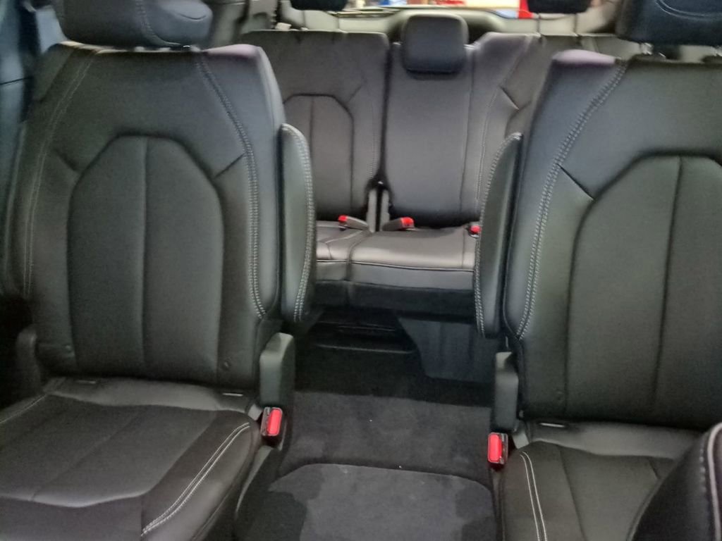 New 2026 Chrysler Pacifica Select image 20