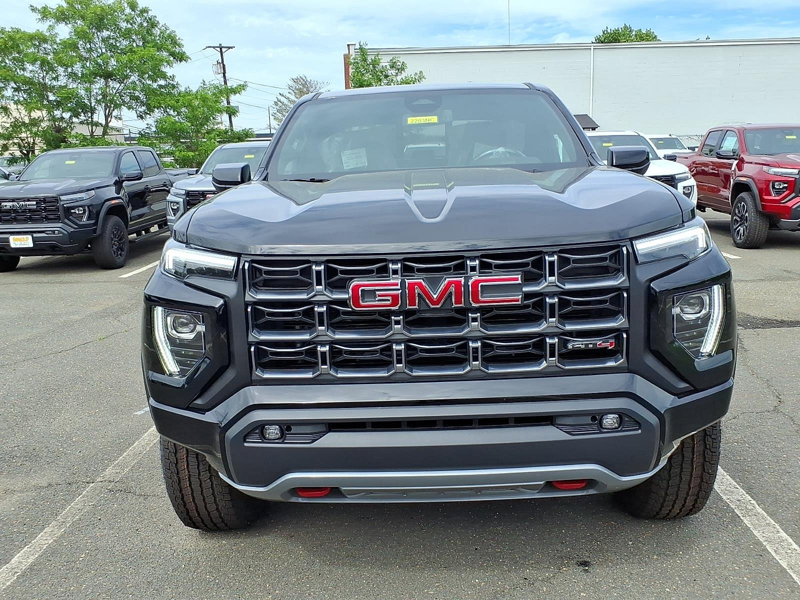 New 2026 GMC Canyon AT4 w/ LPO, Off Road Lift Package AWD/4WD image 2