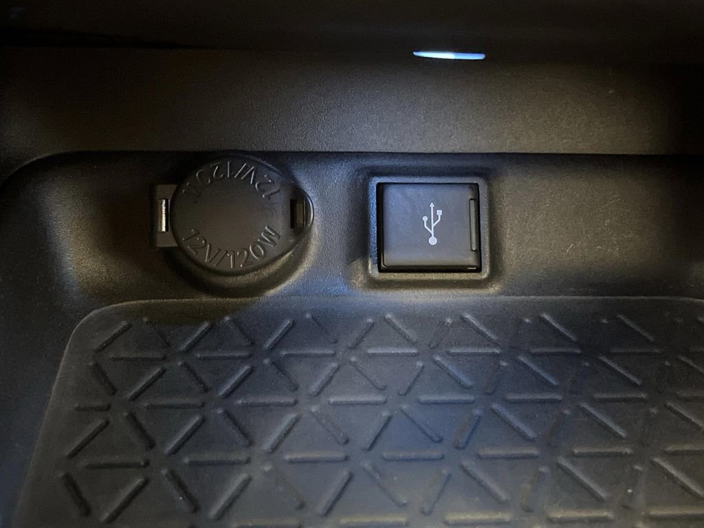 Used 2021 Toyota RAV4 XSE image 25