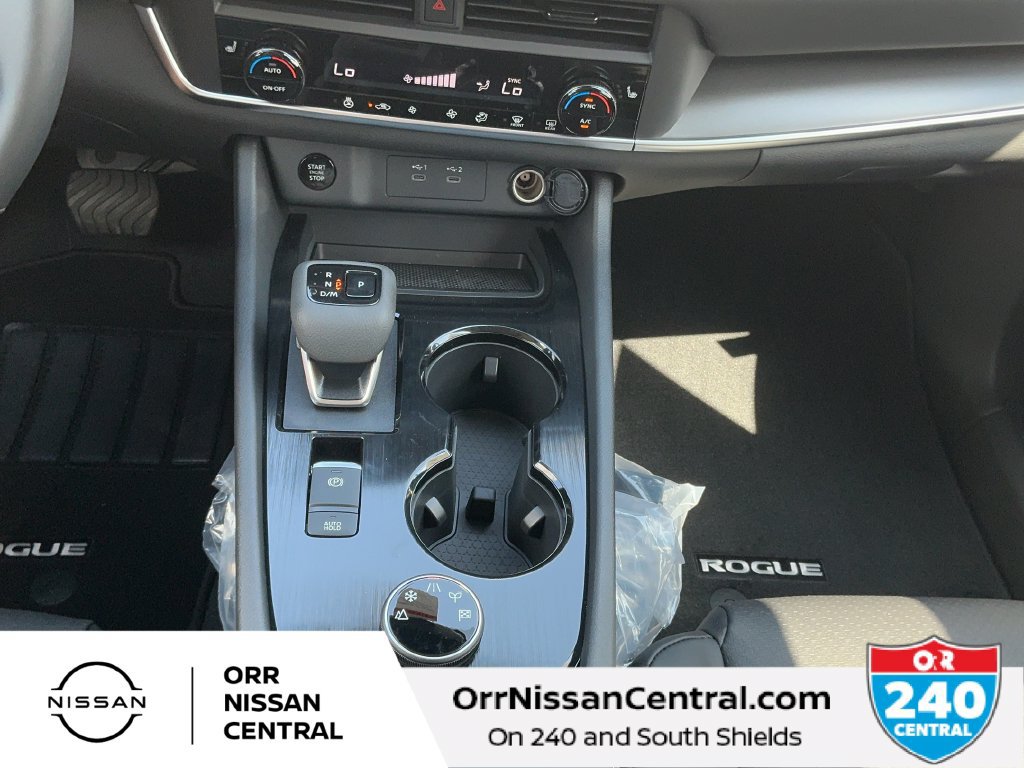New 2026 Nissan Rogue Dark Armor AWD/4WD image 25