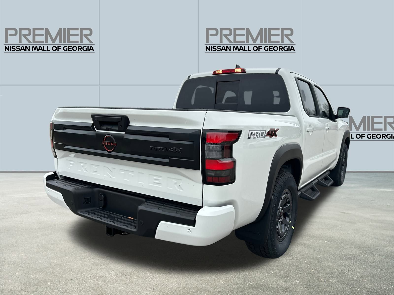 New 2026 Nissan Frontier PRO-4X w/ Pro Premium Package image 5