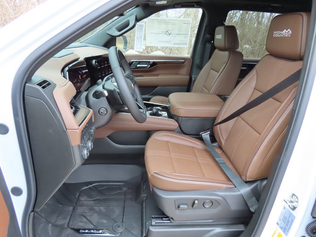 New 2026 Chevrolet Tahoe High Country AWD/4WD image 24
