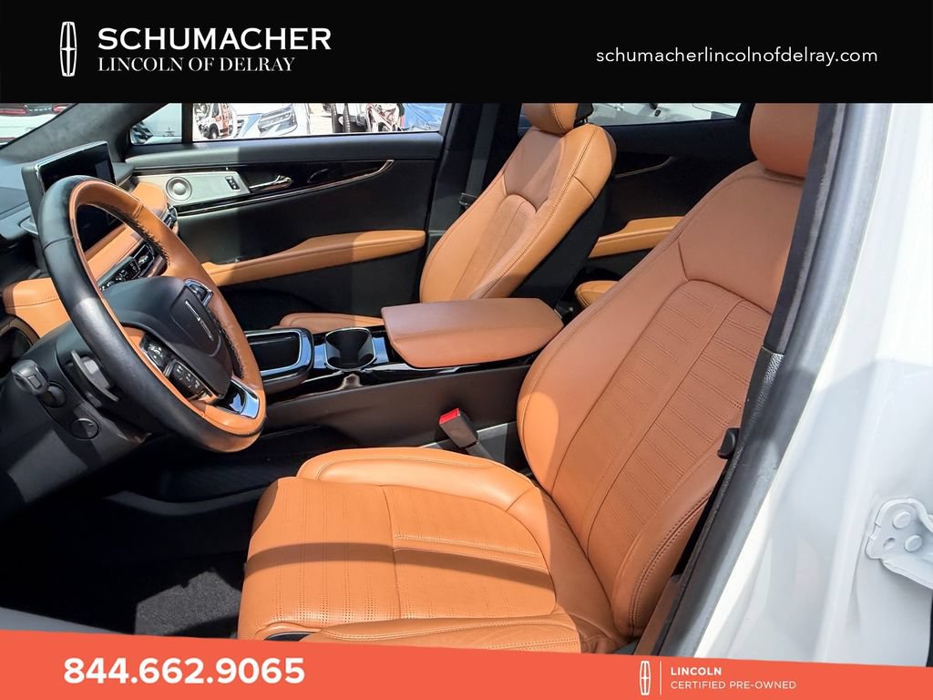 Used 2023 Lincoln Nautilus Black Label w/ Class II Trailer Tow Package AWD/4WD image 11