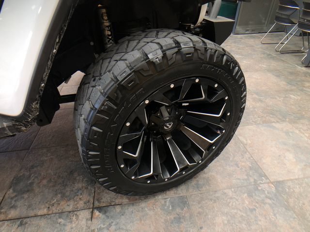 Used 2022 Jeep Wrangler Rubicon AWD/4WD image 9