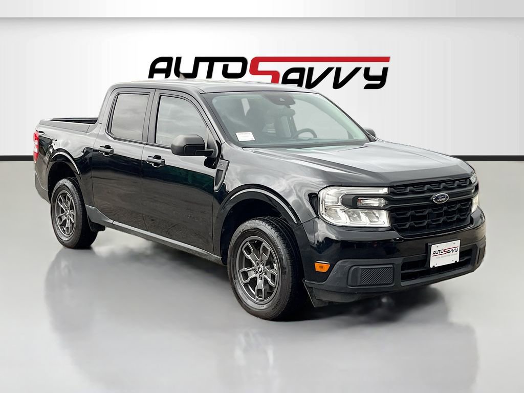 Used 2023 Ford Maverick XL image 1