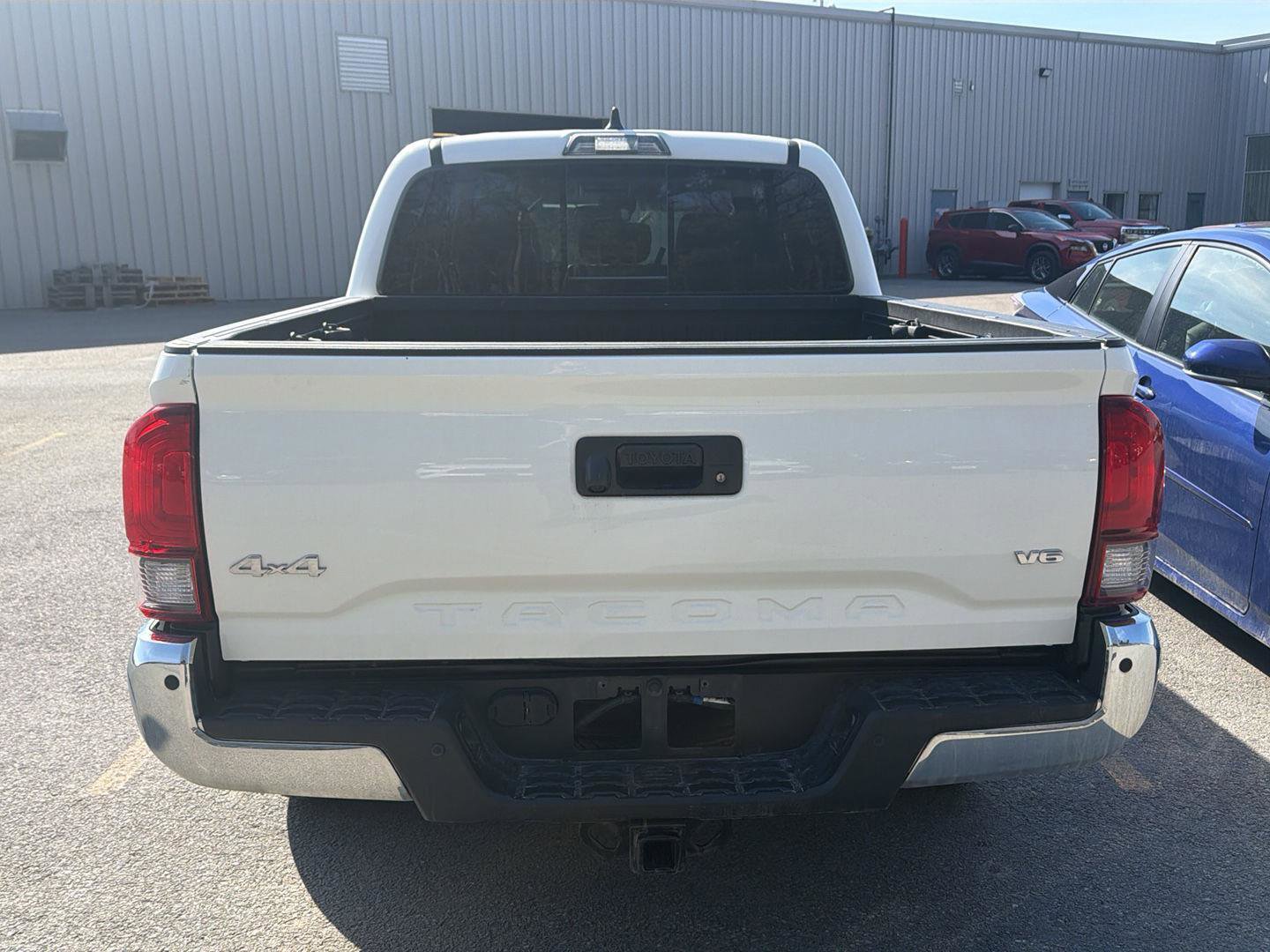 Used 2023 Toyota Tacoma SR5 image 8