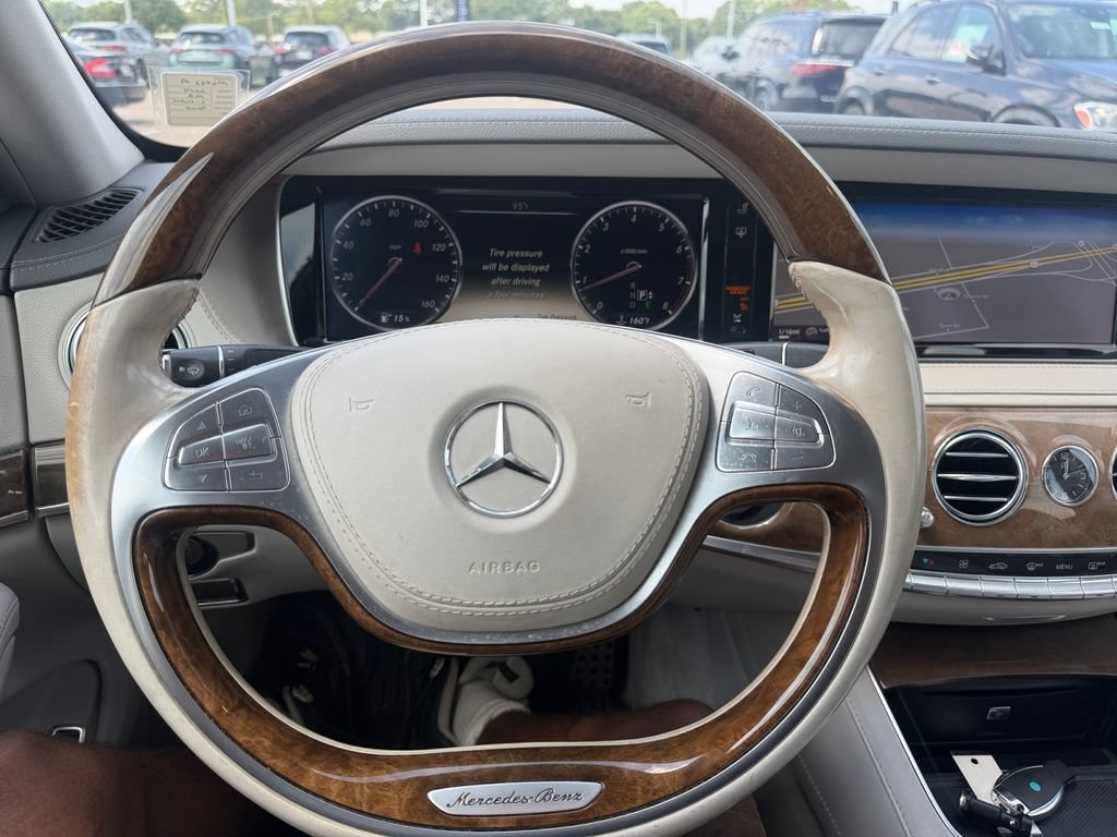 Used 2014 Mercedes-Benz S 550 Sedan image 14