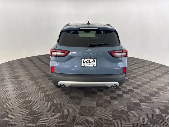 Used 2025 Ford Escape SE w/ PHEV Premium Package FWD image 8
