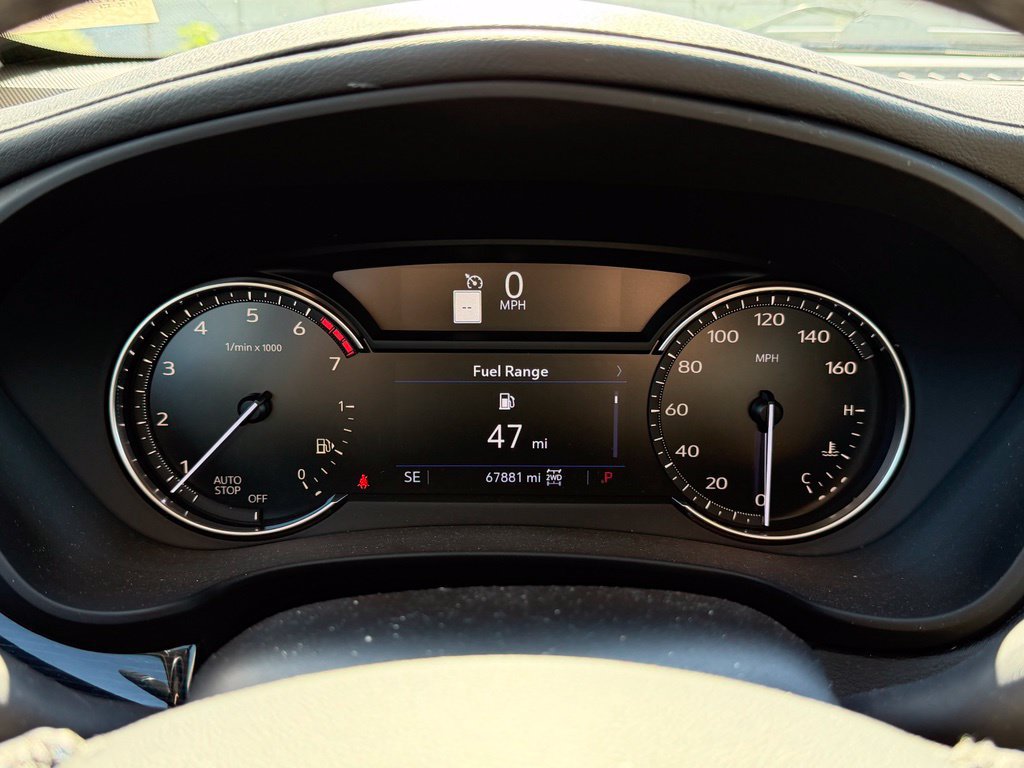 Used 2019 Cadillac XT4 Premium Luxury w/ Enhanced Visibility Package AWD/4WD image 16