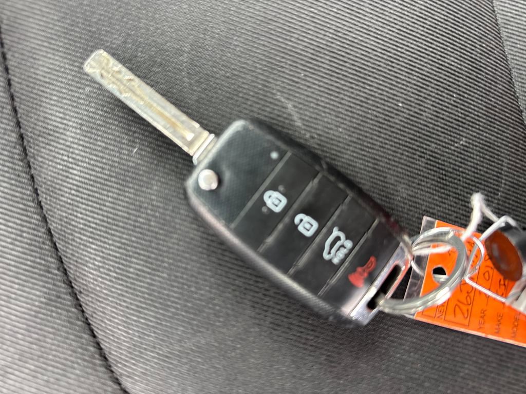 Used 2018 Kia Soul + image 32