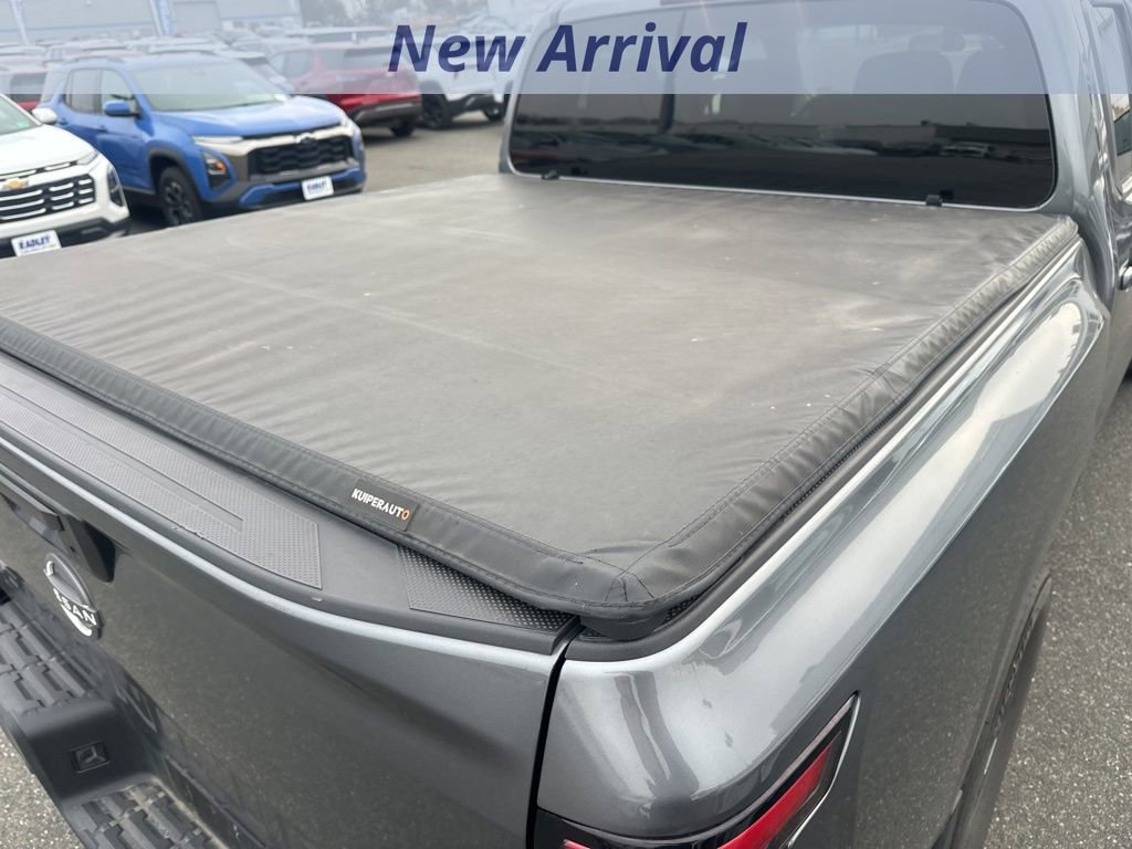 Used 2025 Nissan Frontier SV image 9