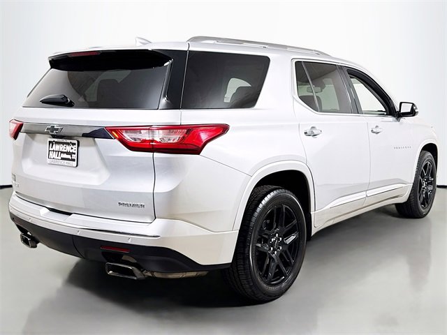 Used 2019 Chevrolet Traverse Premier w/ LPO, Blackout Package image 4