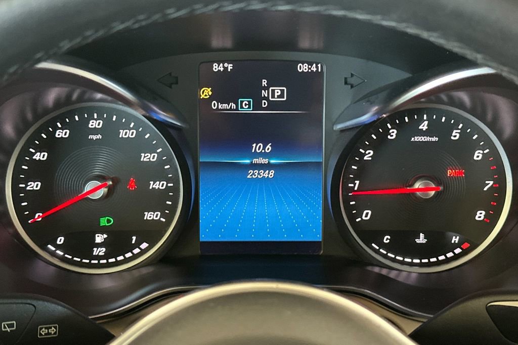 Certified 2022 Mercedes-Benz GLC 300 4MATIC w/ Premium Package Lite image 35