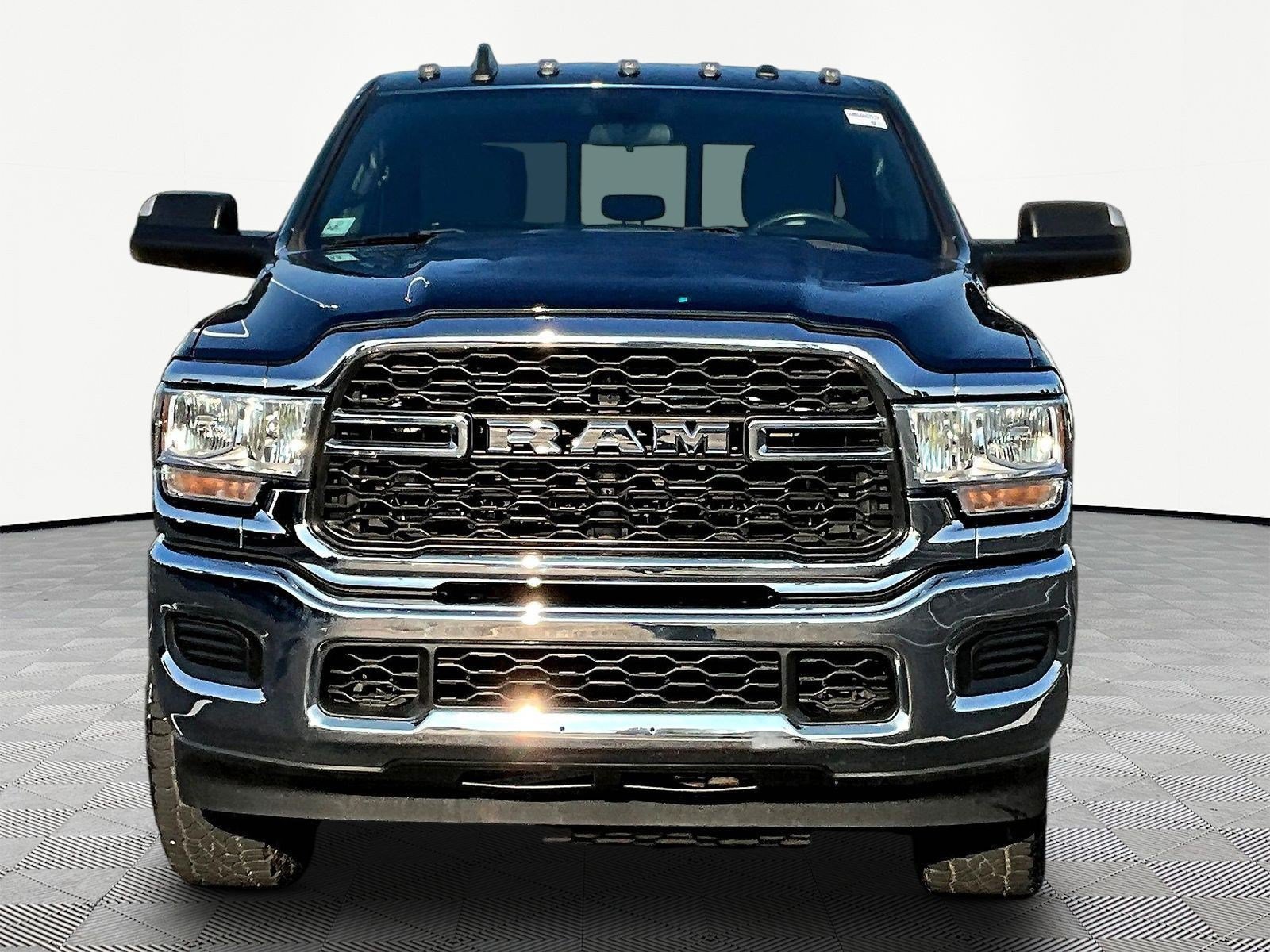 Used 2021 RAM 2500 Tradesman AWD/4WD image 2