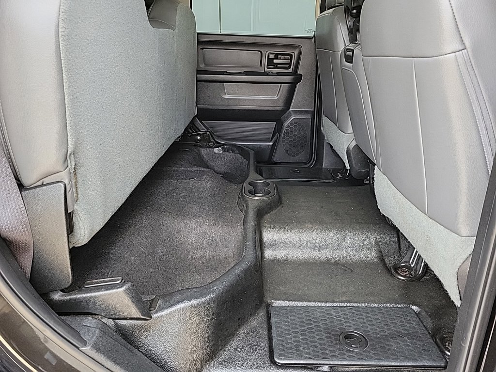 Used 2017 RAM 2500 Tradesman w/ Chrome Appearance Group AWD/4WD image 15