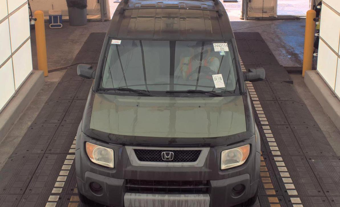 Used 2004 Honda Element EX image 2