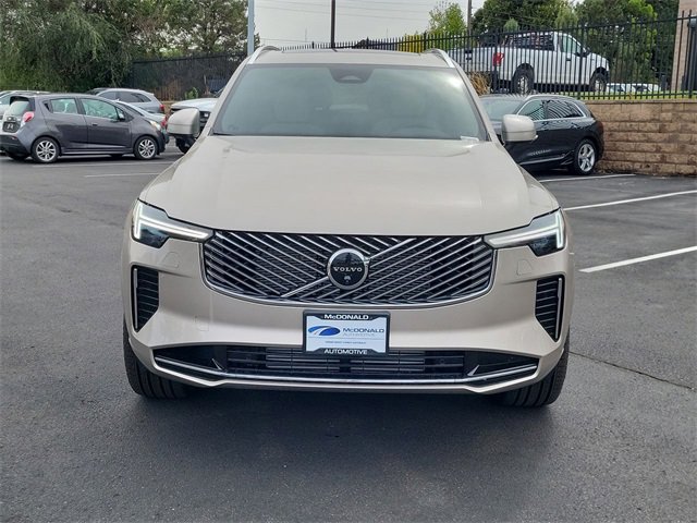 New 2026 Volvo XC90 T8 Plus image 8