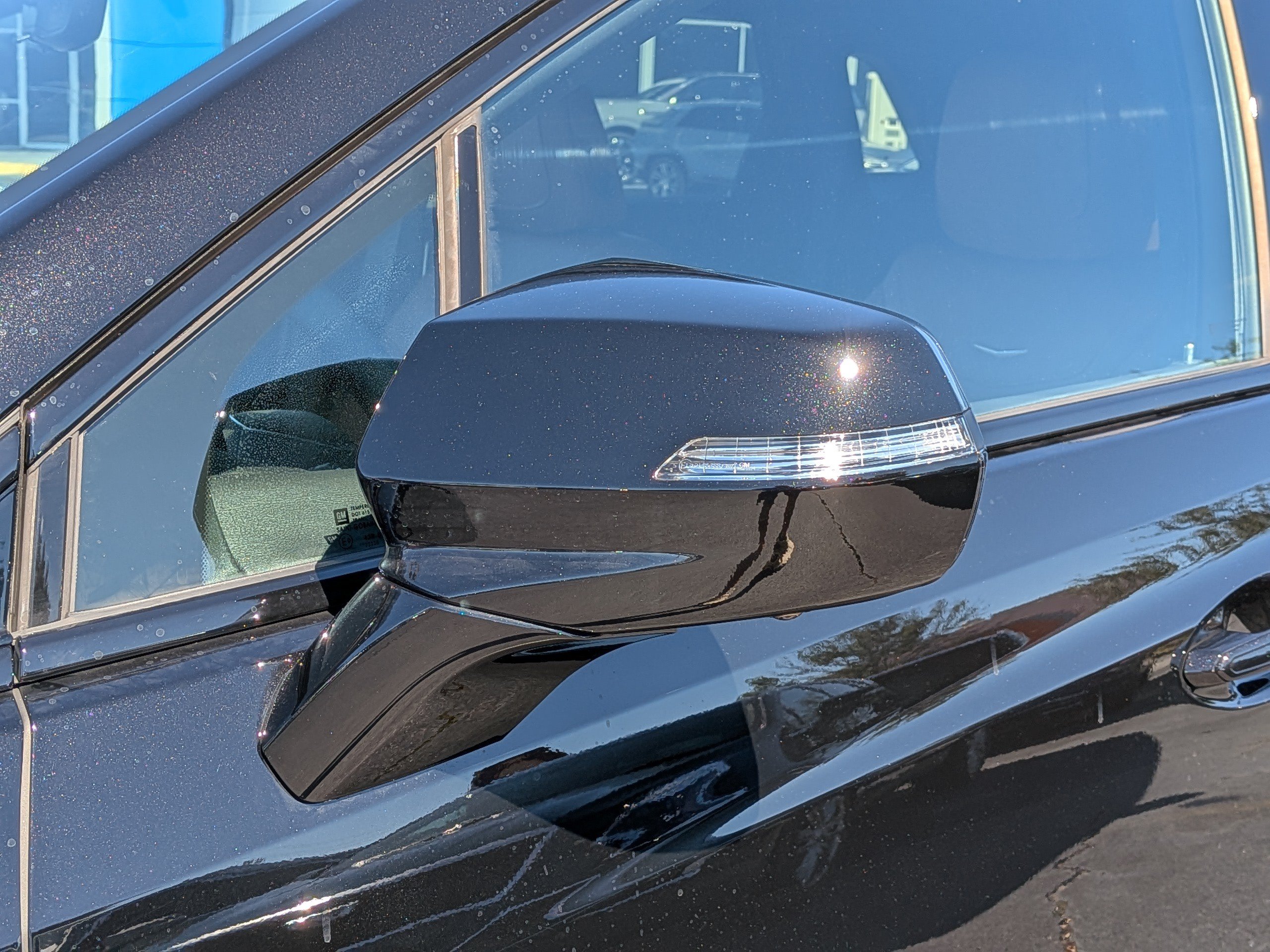 New 2025 Cadillac XT5 Sportv w/ LPO, Blue Accent Package AWD/4WD image 26